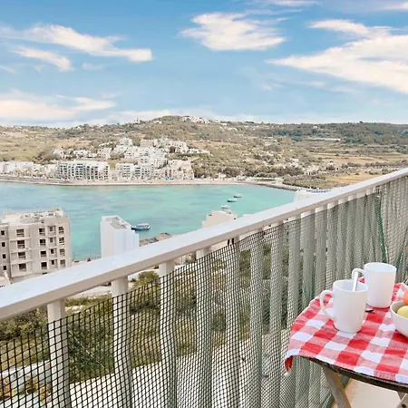 Seaview 5mn From Sea Xemxija - Happy